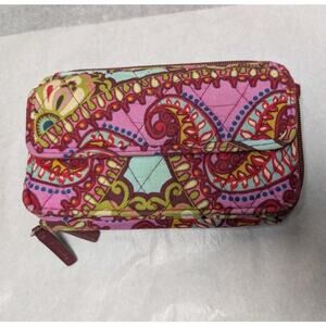 Vera Bradley Wristlet Resort Medallion Quilted Boho Wallet